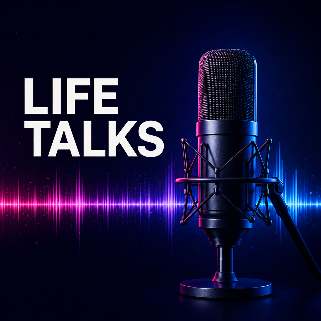 Illustration du podcast Life Talks, avec un microphone éclairé en bleu et violet